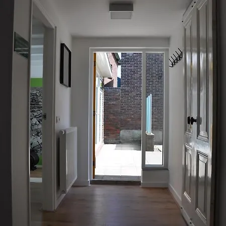 Centraal Aan Zee Apartment